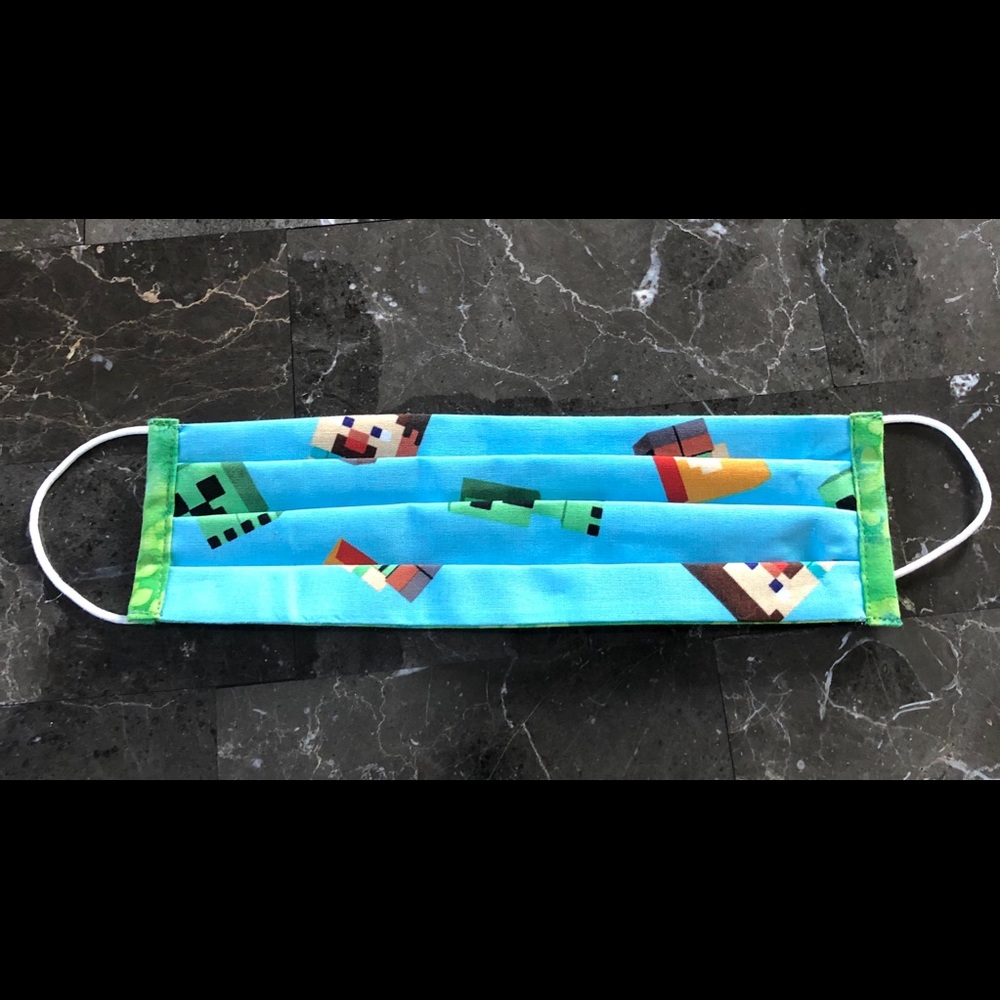 Minecraft and friends Cotton mask